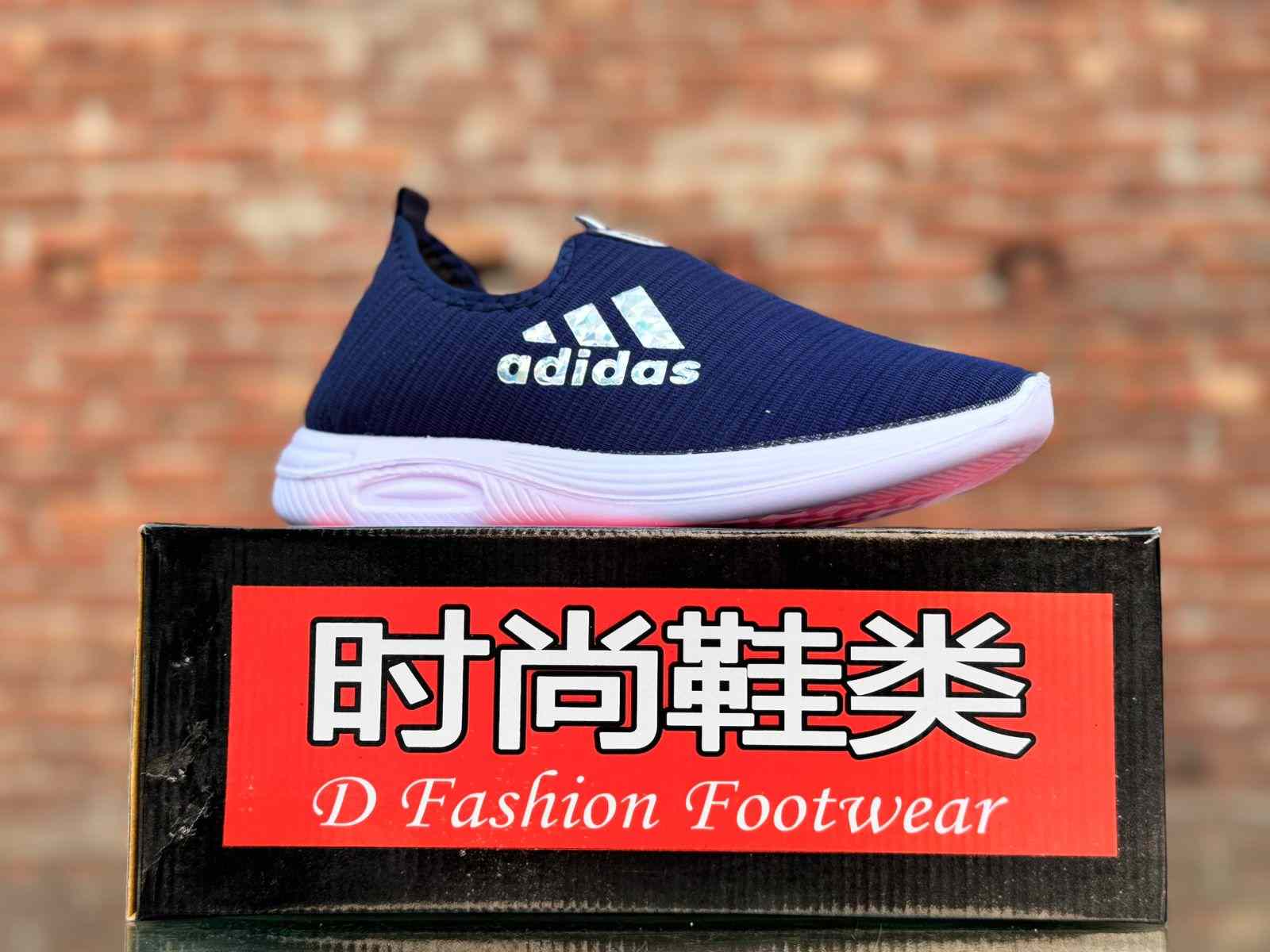 Gents Lightweight Slip-On Sneaker