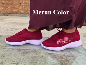 China Ladies Original Shoe