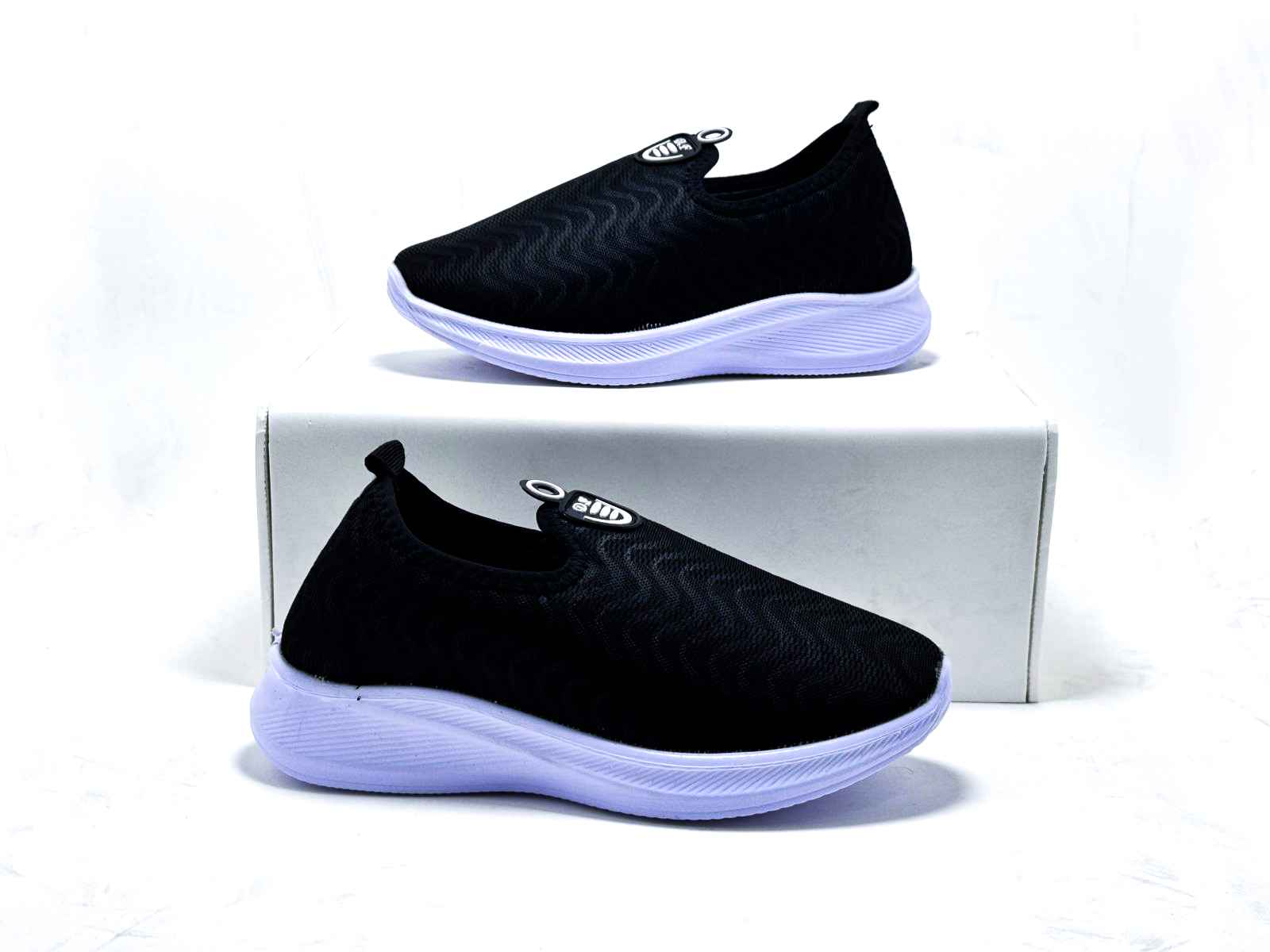 L160 Gorgeous Black Ladies Slip-On Sneaker | Lightweight Knit | D Fashion Footwear