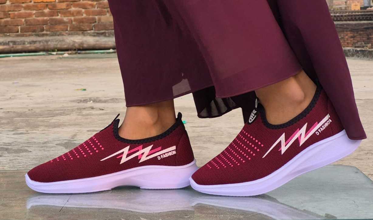 L165 Ladies Slip-On Sport Sneaker – Best Ladies Winter Shoe Price in Bangladesh | D Fashion Footwear