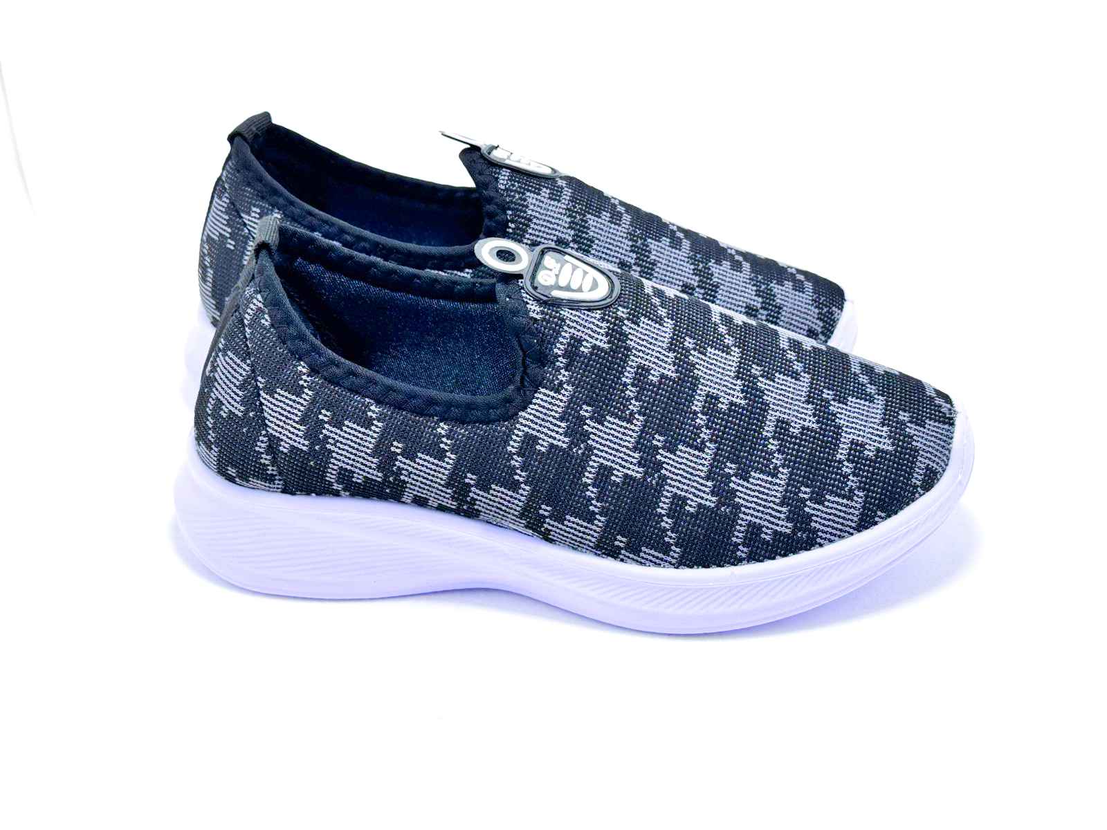 L170 Ladies Slip-On Winter Shoe – Best Ladies Winter Shoe Price in Bangladesh | D Fashion Footwear